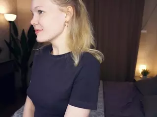 Betty's Live Sex Cam Show