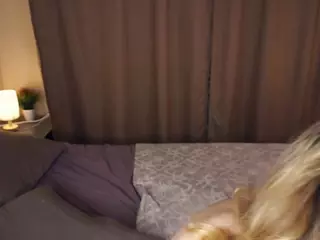Betty's Live Sex Cam Show