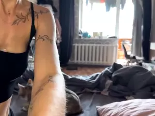 AlbertaCovert's Live Sex Cam Show