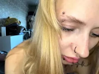 AlbertaCovert's Live Sex Cam Show