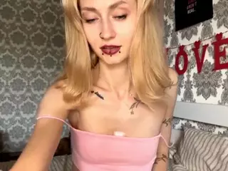AlbertaCovert's Live Sex Cam Show