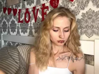 AlbertaCovert's Live Sex Cam Show