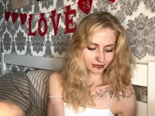 AlbertaCovert's Live Sex Cam Show