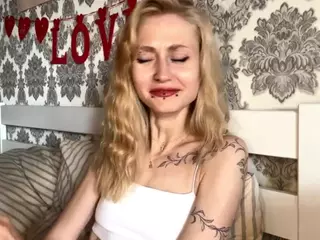 AlbertaCovert's Live Sex Cam Show