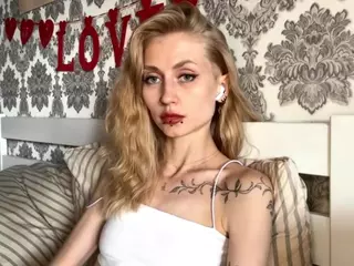 AlbertaCovert's Live Sex Cam Show