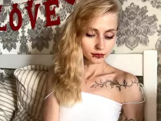 AlbertaCovert's Live Sex Cam Show