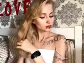 AlbertaCovert's Live Sex Cam Show