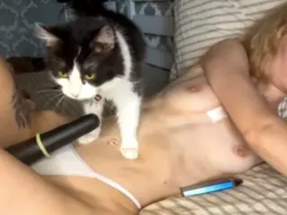 AlbertaCovert's Live Sex Cam Show