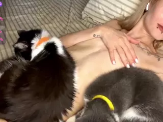 AlbertaCovert's Live Sex Cam Show
