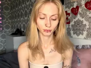 AlbertaCovert's Live Sex Cam Show