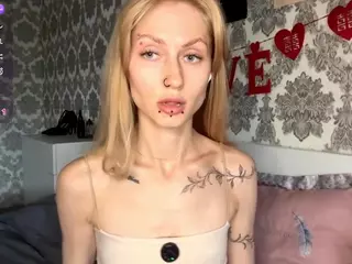 AlbertaCovert's Live Sex Cam Show