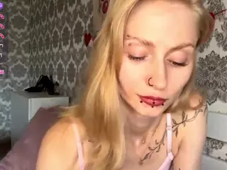 AlbertaCovert's Live Sex Cam Show