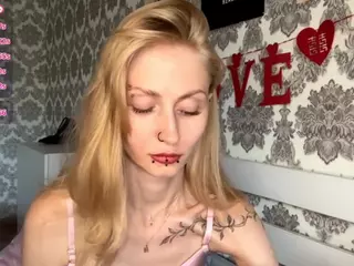 AlbertaCovert's Live Sex Cam Show