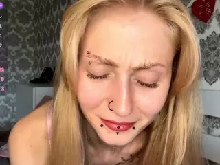 AlbertaCovert's Live Sex Cam Show