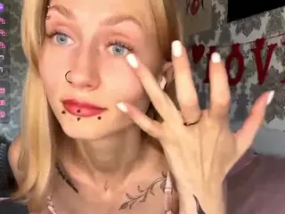 AlbertaCovert's Live Sex Cam Show