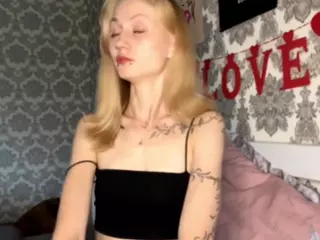 AlbertaCovert's Live Sex Cam Show
