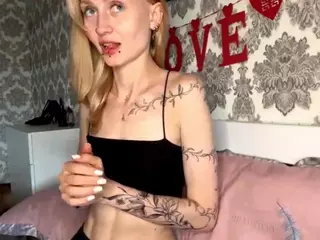 AlbertaCovert's Live Sex Cam Show