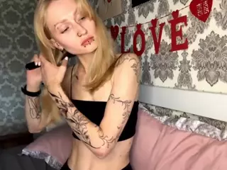 AlbertaCovert's Live Sex Cam Show