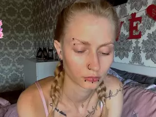 AlbertaCovert's Live Sex Cam Show