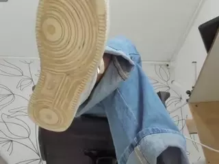 alma-fenix's Live Sex Cam Show