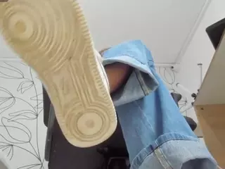 alma-fenix's Live Sex Cam Show