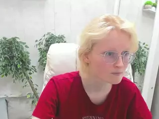 Betty's Live Sex Cam Show