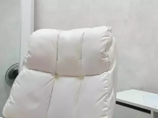 Betty's Live Sex Cam Show