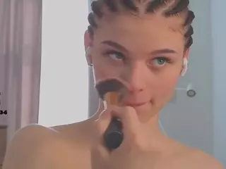 DarlineGaye's Live Sex Cam Show