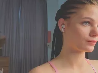 DarlineGaye's Live Sex Cam Show