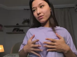 EasterGoodsell's Live Sex Cam Show