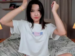 EasterGoodsell's Live Sex Cam Show