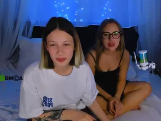 isa-luxury's Live Sex Cam Show