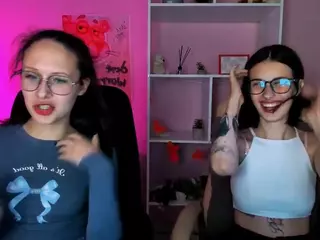 isa-luxury's Live Sex Cam Show