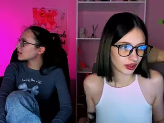 isa-luxury's Live Sex Cam Show