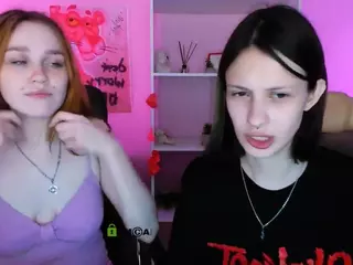 isa-luxury's Live Sex Cam Show