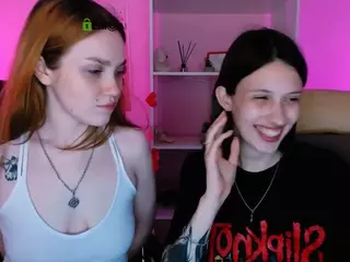 isa-luxury's Live Sex Cam Show
