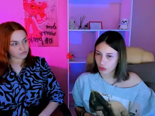 isa-luxury's Live Sex Cam Show