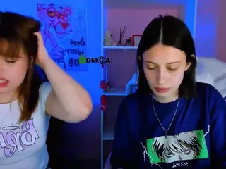 isa-luxury's Live Sex Cam Show