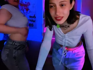 isa-luxury's Live Sex Cam Show