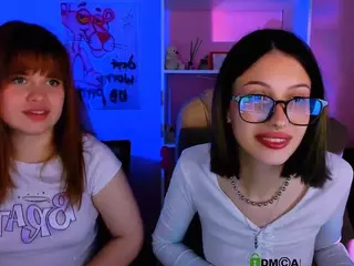 isa-luxury's Live Sex Cam Show