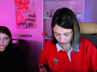 isa-luxury's Live Sex Cam Show