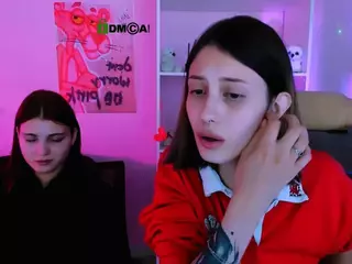 isa-luxury's Live Sex Cam Show