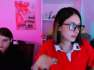 isa-luxury's Live Sex Cam Show