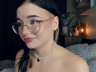 CuteCaprice's Live Sex Cam Show
