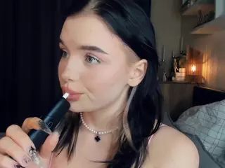 CuteCaprice's Live Sex Cam Show