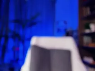LoraFaro's Live Sex Cam Show
