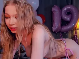 LorettaAtcher's Live Sex Cam Show