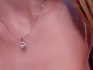 LorettaAtcher's Live Sex Cam Show