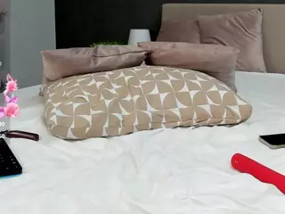 Molly's Live Sex Cam Show