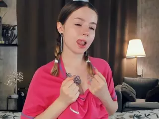 OdelynEglin's Live Sex Cam Show
